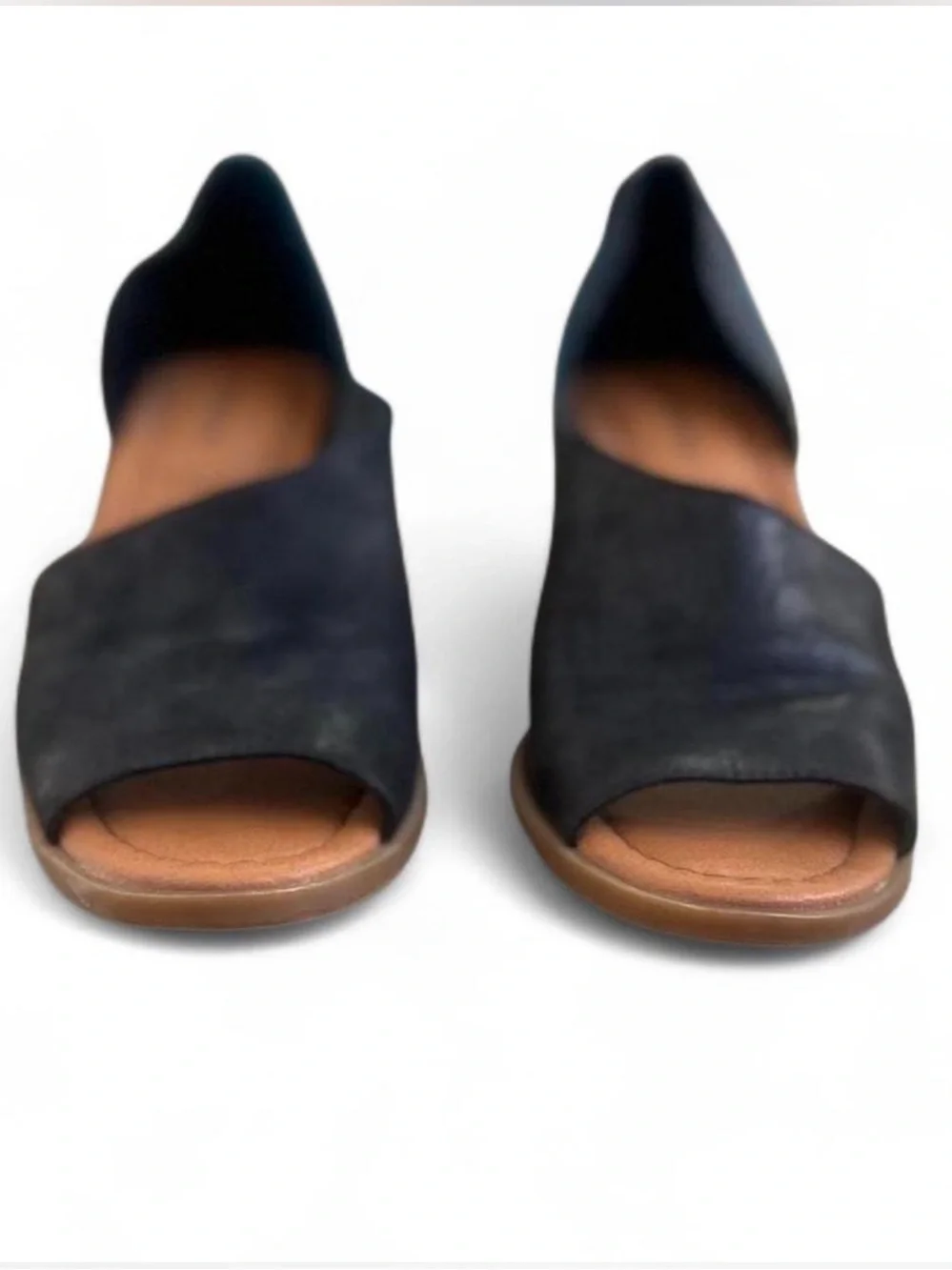 Lucky Brand Black Leather Peep Toe Block Heel Sandal Raheema Cut Out Size 8.5